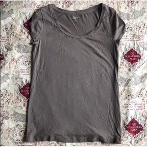 Ann Taylor LOFT Brown Scoop Neck Tee Small